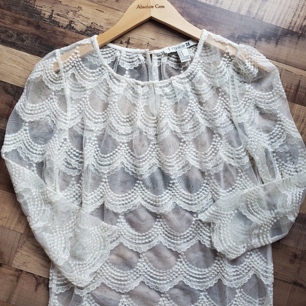 Forever21 White Cream Scalloped Lace Sheer Mesh Blouse Top Boho Cottagecore Sz M